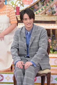 Travis Japan・川島如恵留が「俳句」「水彩画」査定に挑戦　家族との思い出の場所を描く＜プレバト!!＞