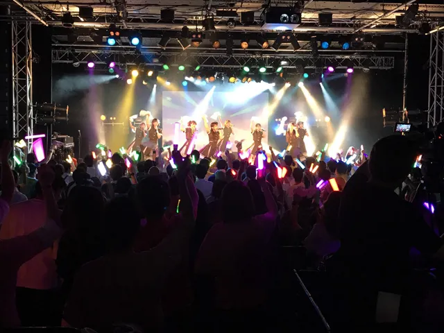 7月20日、東京・新宿BLAZEで「DREAMING MONSTER 全国LIVEハウスツアー2017-今また歩き出す 明日へ-＠東京ツアーファイナル」を開催