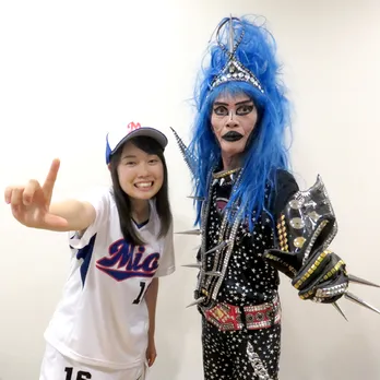 女子高校生からの求婚にジャガー「戸籍がありません」