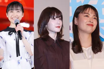 “ドラマでは見られない笑顔の3人”…松岡茉優＆芦田愛菜＆茅島みずき、教室オフショットに「西野さんの腕に…」＜最高の教師＞