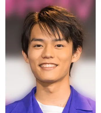 “懐かしの姉弟”日向亘&有村架純、久々の再会ショットに「再会は激アツだよー」と反響