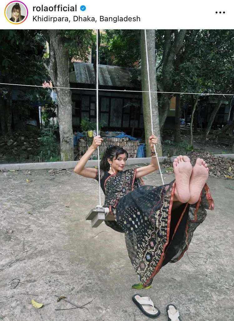 ローラ、現地に馴染みすぎ…バングラデシュへ帰省し裸足で遊ぶプライベートショット