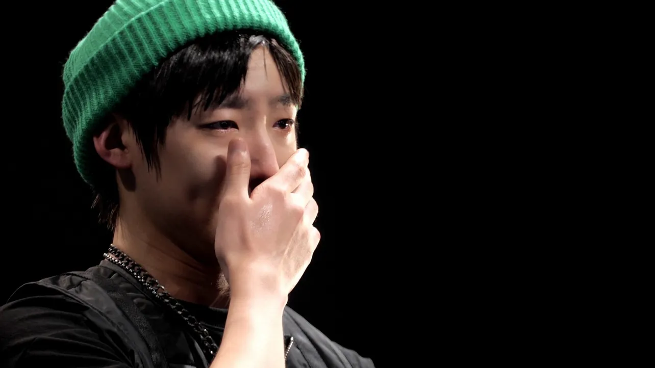  J.Y. Parkに「初めてJYP最長練習生らしく見えた」と実力を認められ、涙が止まらないタイガ