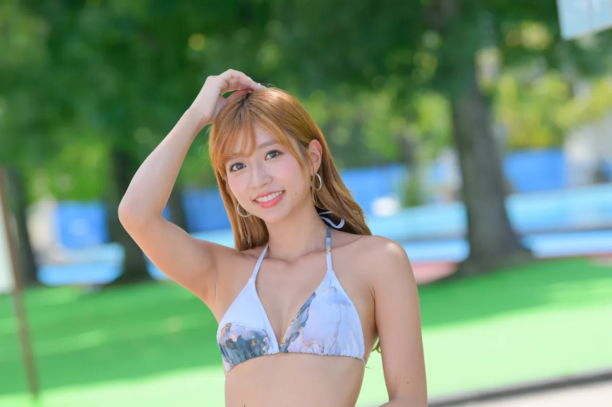 大貫 彩香 人気 水着 画像