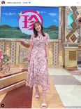斎藤ちはるアナ、ウェーブヘアのポニテスタイルを披露　袖口がシースルーの涼しげワンピースに「絶対的なエレガンス」の声