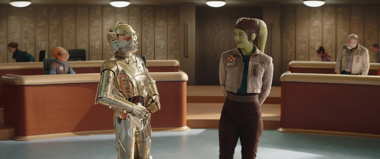 「スター・ウォーズ：アソーカ」に登場したC-3POとヘラ