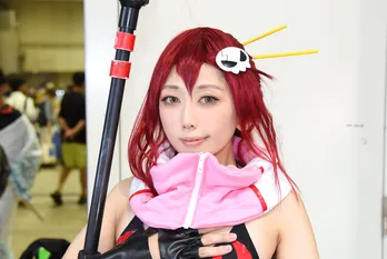 ビキニ&ホットパンツが魅力の「グレンラガン」コスプレイヤー「2カ月かけて体を鍛えてきました」<WF2023>