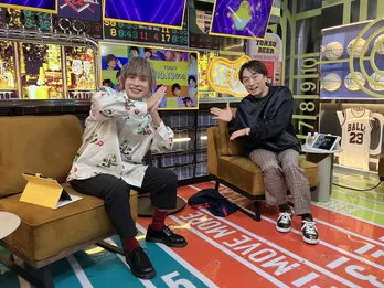 関智一、岡本信彦へ自身の誕生日のおもてなし返し 人気パティシエの“岡本をイメージして作った”チョコレートケーキも<声優と夜あそび>