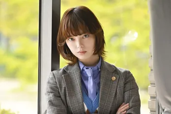 平手友梨奈“杏”、中学時代のいじめ問題に立ち向かう「あの時の責任、取ってくれるよね？」＜うちの弁護士は手がかかる＞