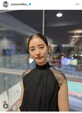 “ジブリの主人公にいそう”新木優子、ジブリ展でカオナシとツーショット「顔小さすぎる」と反響