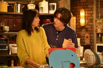 広瀬アリス“佐弥子”&道枝駿佑“拓”がシェアハウスで2人きりに<マイ・セカンド・アオハル>