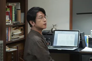 西島秀俊“史朗”の元カレ・及川光博“伸彦”がクズ男でドン引き…「モラ男で驚いた」とトレンド入り<きのう何食べた?season2>