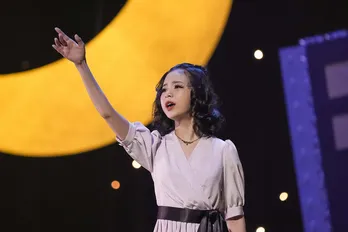 <明日のブギウギ>趣里“スズ子”は変わらず梅丸で活動することに…迎えた本番で新曲を熱唱する