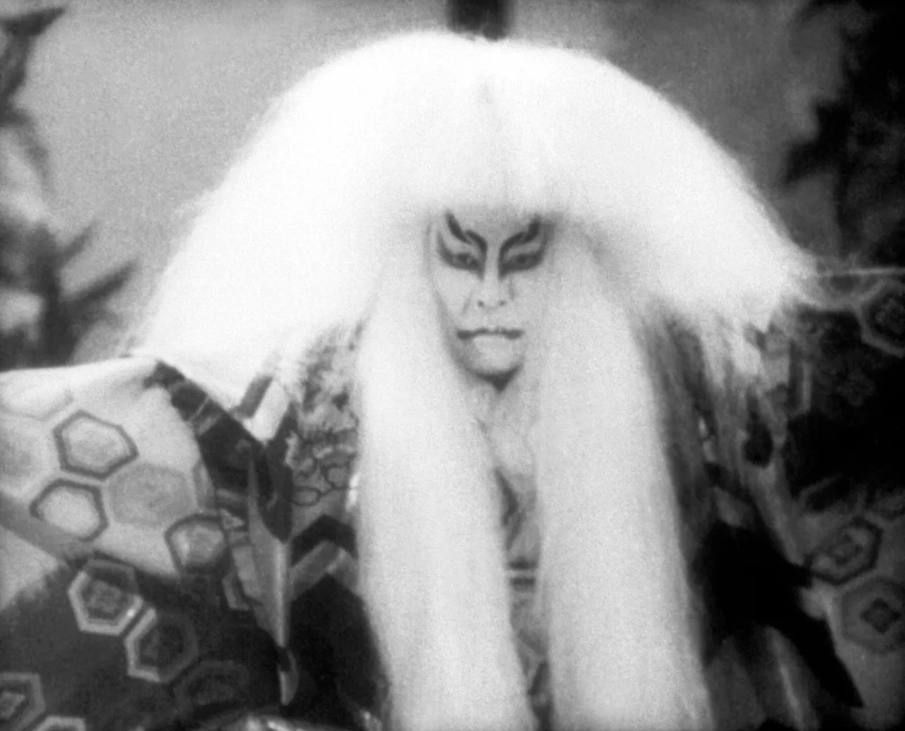 【写真】小津監督初のトーキーであり、唯一のドキュメンタリー作品「菊五郎の鏡獅子」 