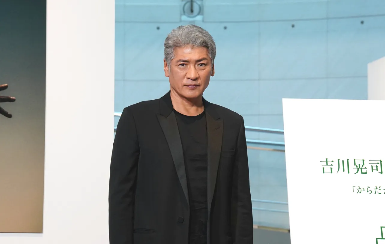 イベントに登場した吉川晃司