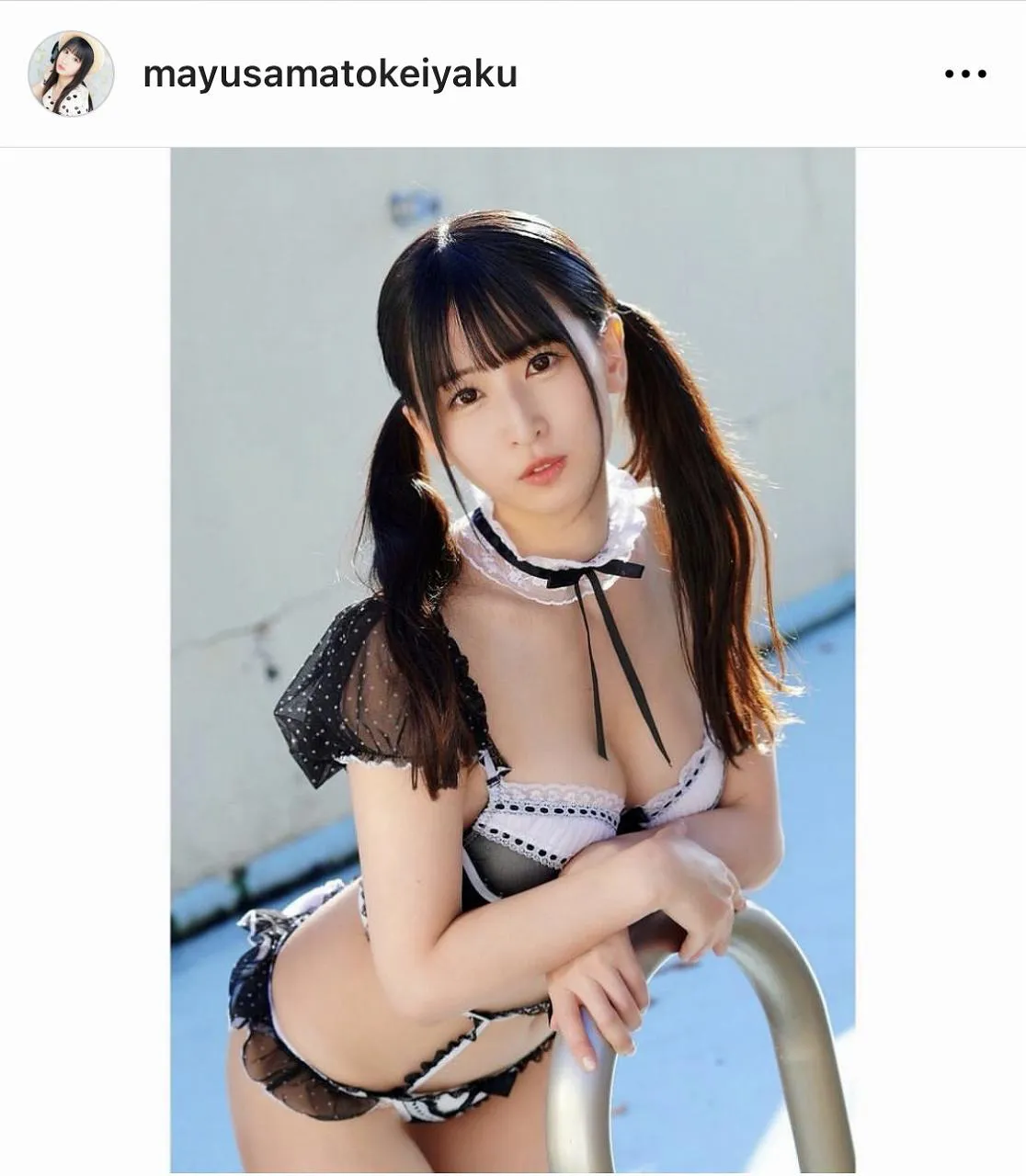 【写真】ビキニサイズ合っている？豊満胸元があらわな谷麻由里