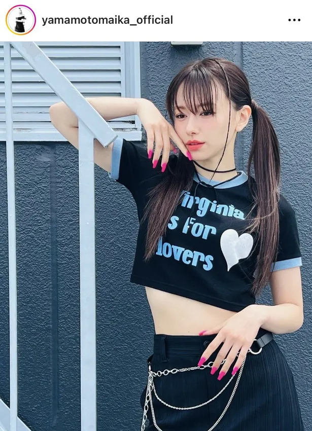 画像・写真 山本舞香、短すぎるミニスカから伸びる生足美脚…“美の女神