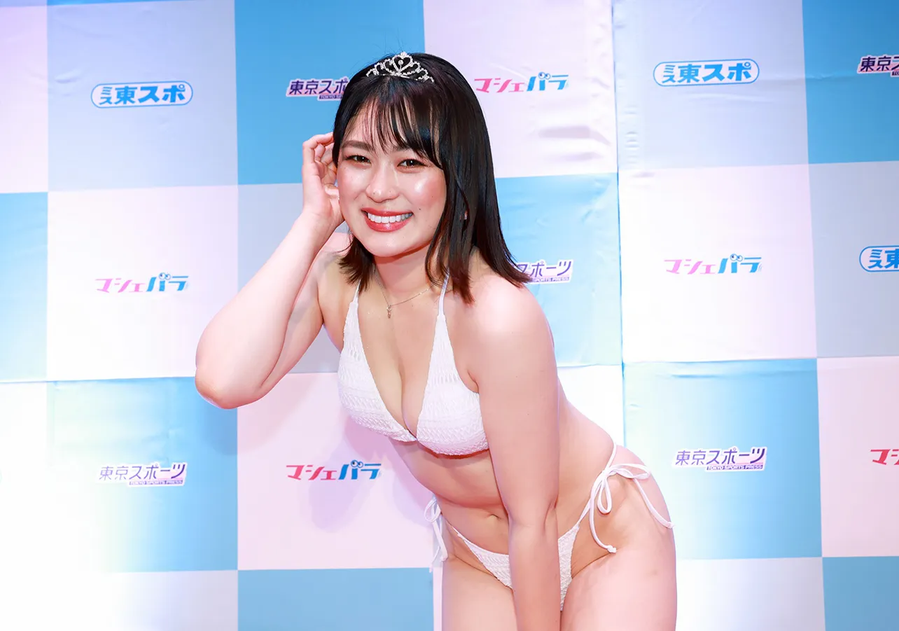 古川聖奈の撮り下ろしショット