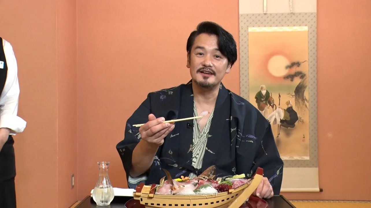 小田井涼平、大興奮の「ベストカップル」　珍しい黒湯に日本酒…新潟を味わい尽くす