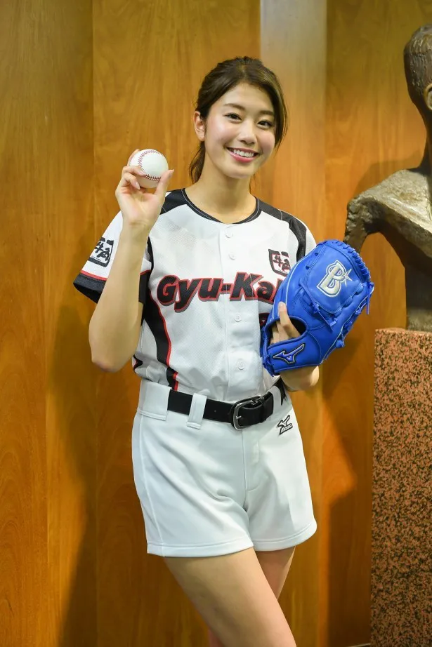 神スイング 稲村亜美と親密な元プロ野球選手とは Webザテレビジョン