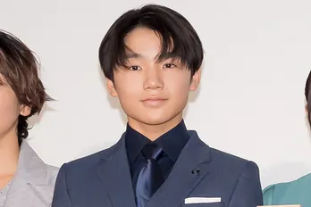 寺田心、仲里依紗のカラフルなドレス姿に「すごく似合っております」