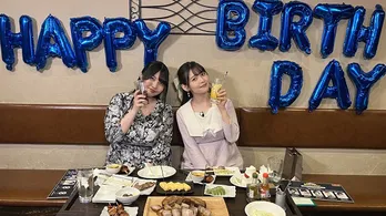 上坂すみれ、自身の誕生日SPを大坪由佳と居酒屋でサシのみ 最後の手紙のサプライズに「ありがとう! ママぁぁ」<声優と夜あそび>