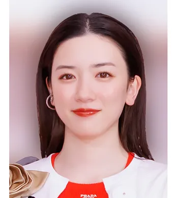 永野芽郁、山田裕貴撮影の貴重な制服姿公開で「透明感すごすぎ」「天使かと思った」とファン歓喜