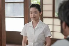 <明日のブギウギ>趣里“スズ子”、終戦を迎え不安を抱えたまま東京へ戻る