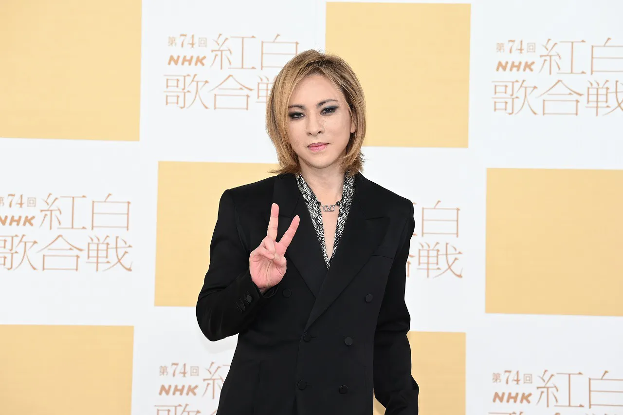 YOSHIKI、HYDEやPATAら豪華共演メンバーの驚きの交渉秘話を明かす 気になる演出については「まだ考えているところ(笑)」＜紅白リハ＞ |  WEBザテレビジョン