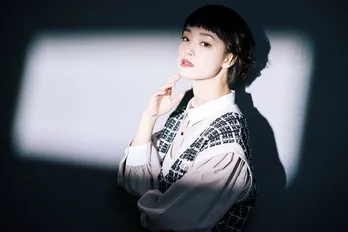 剛力彩芽、2年ぶりの連ドラ出演は「意外と体が覚えていた」 座長・臼田あさ美の存在が大きな支えに<夫婦の秘密>