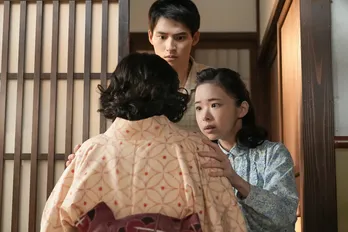 <明日のブギウギ>趣里“スズ子”の元に富田望生“小夜”が泣きながら訪ねてくる