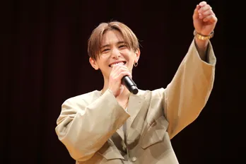 山田涼介は野村周平と「やいのやいの」浜辺美波は眠気に抗えず…授業中に怒られたエピソードを披露