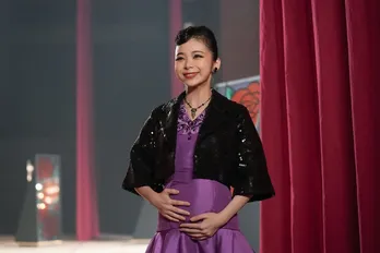 ＜明日のブギウギ＞趣里“スズ子”、ジャズカルメンの舞台を無事に完走　千秋楽で菊地凛子“りつ子”が突然楽屋に訪れる