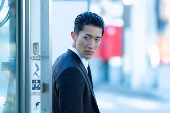 岩本照“辰之助”、父の事件に関わる人物から返信を受け取る 一方、白石麻衣“里夏”たちが住む社員寮を溝端淳平“漆原”に知られてしまう<恋する警護24時>