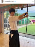 冬ソナすぎる…田中圭の写真が入ったペンダントを吉田鋼太郎“武蔵”が激写「部長勝手に撮っていいの笑」の声＜おっさんずラブ＞