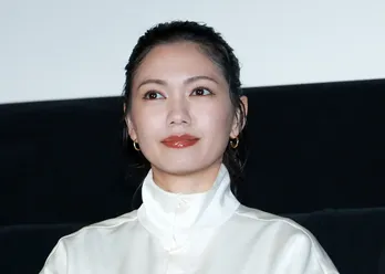 二階堂ふみ、アイナ・ジ・エンドとのはっちゃけ2ショットにファン歓喜