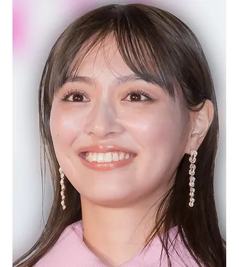 内田理央、ガチャガチャリベンジの旅でニッコリご満悦「笑顔が弾けてますね」と話題に