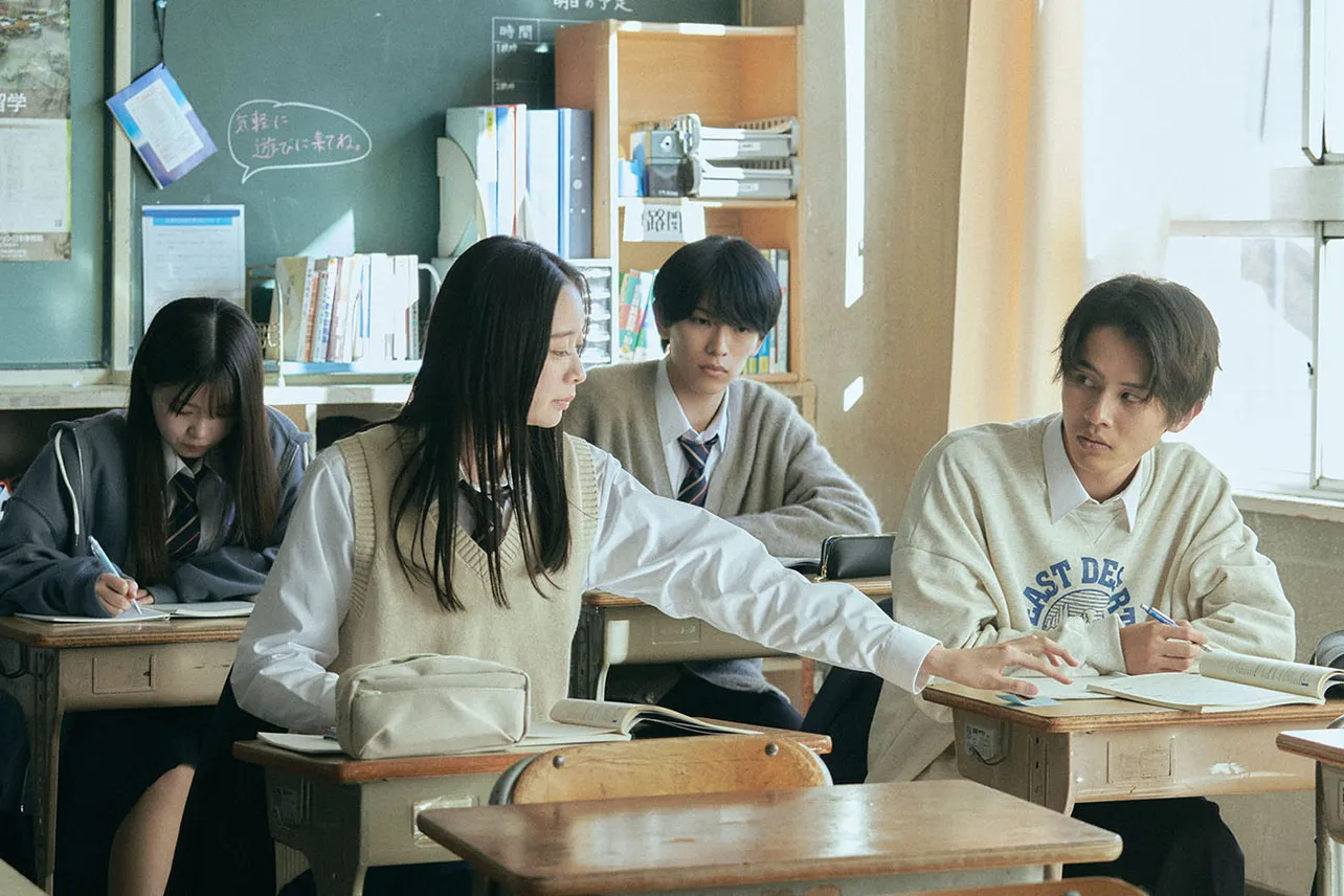 「マイストロベリーフィルム」第3話では、田鍋梨々花“美波”が転校生として現れる