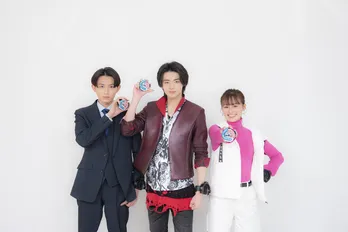 <爆上戦隊ブンブンジャー>井内悠陽&葉山侑樹&鈴木美羽、お互いの印象と撮影現場を語る「思わずハイタッチしました」