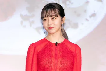 峯岸みなみ、第1子妊娠を報告「どうか温かく見守っていただけると幸いです」