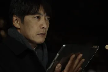 <グレイトギフト>裏切りにつぐ裏切りから事件の核心へ 目が離せない作品の魅力を“ヒットメーカー”黒岩勉に聞く