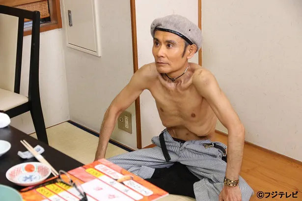 【写真を見る】片岡鶴太郎は日本で数人しかできないヨガの秘技を披露