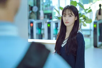 清楚な美貌で注目の新星女優ホン・スジュとは？オルチャンモデルとして活躍　最新作ではミステリアスなヒロイン役＜予期せぬ相続者＞