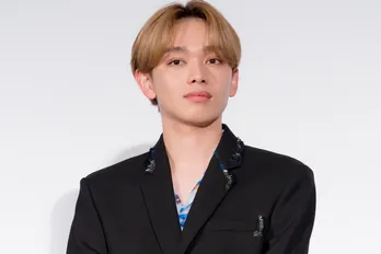 宮世琉弥、初主演映画で“超緊張”の舞台あいさつ 監督が「よくがんばったなと思いました」と絶賛