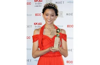 山里亮太、血だらけで「杏ちゃんを守るために暴漢と戦ったことにしていい?」夫・東出に質問