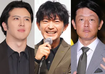 「もしかしてギャルピ!?」笑顔の津田健次郎と尾上松也にはさまれる筒井道隆のポーズにくぎづけ<グレイトギフト>