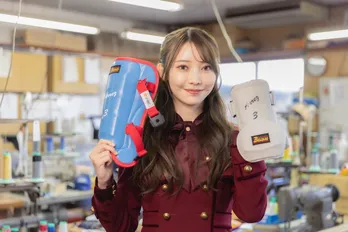 乃木坂46・黒見明香、MLBスーパースターがこよなく愛する日本の防具メーカーに潜入【MLB連載 9-6-3のファインプレー! #17】