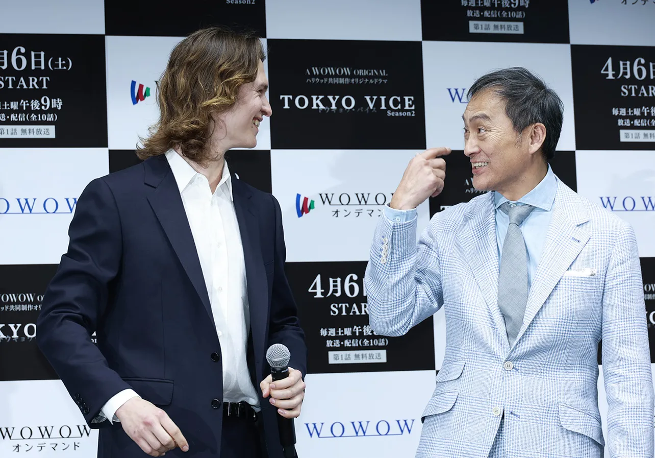 アンセル・エルゴートと渡辺謙