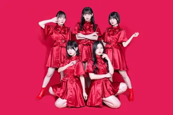 圧巻の120分ノンストップライブ…ガールズグループ・九州女子翼、グループ初のワンマンライブを開催