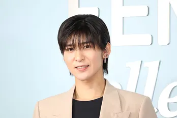 Snow Man目黒蓮、実際に愛用する財布を紹介し照れ笑い「なんかちょっと恥ずかしいです」<FENDI selleria>